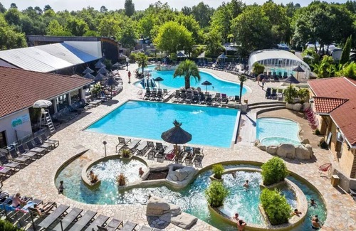 Biscarrosse Ski Chalet | Campsite Mayotte Holidays* - Chalet Comfort 4 rooms 5 adults + 2 children with air conditioning - TV