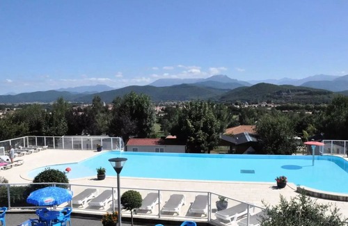 Montrejeau Ski Chalet | Campsite Midi Pyrenees * - Chalet PMR - suitable for people with reduced mobility 4 people