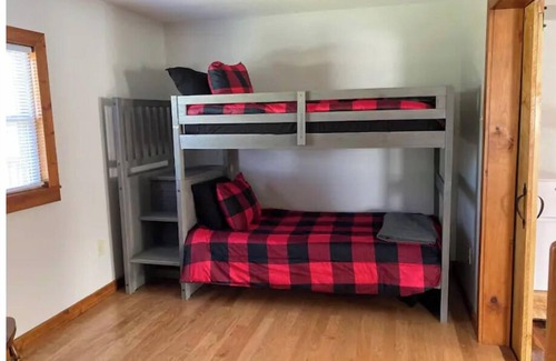 Greene County Cabin | Campstay in a country cabin nestled by hills of TN !