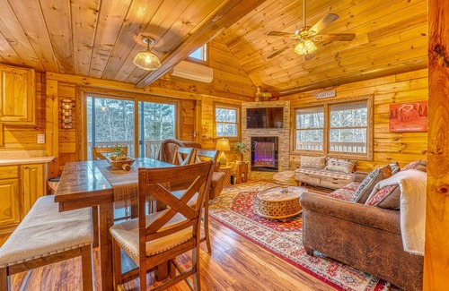 Campton Cabin | Campton Cabin - Log Cabin Home in White Mountains