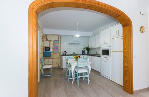 Santa Margalida Ski Chalet | Can Cantino 213 fantastic village house with private pool, air conditioning, terrace, barbecue and WiFi