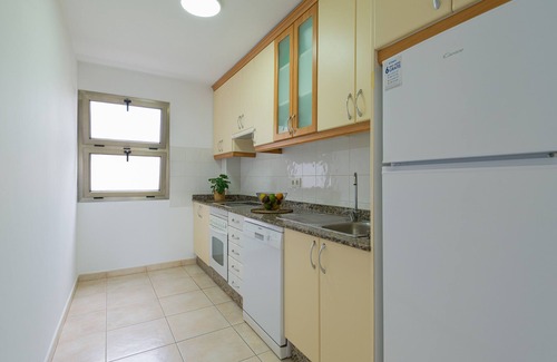 Las Palmas de Gran Canaria Ski Chalet | Canteras Sport Beach by Canariasgetaway