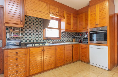 es Bacares Ski Chalet | Can Mir - Four Bedroom Chalet, Sleeps 8