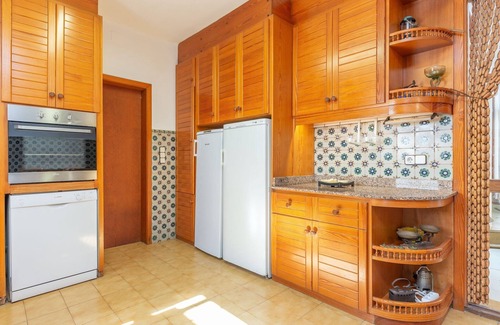 es Bacares Ski Chalet | Can Mir - House In Marina Manresa. Free Wifi
