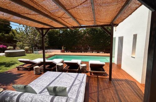 Santa Eulalia del Rio Villa | Can Sea Views