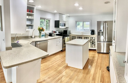 Canandaigua House | Canadaigua Lake Sunset Oasis: Private Beach, Family Fun Wineries, CMAC, Shopping