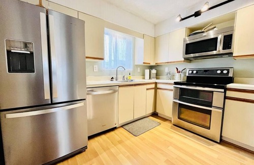 North Ocean City House | Canal Beach Home With Your Own Arcade!
