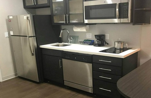 Independence Hotel | Candlewood Suites Kansas City - Independence by IHG