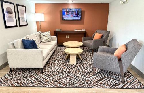 Eden Hotel | Candlewood Suites Savannah Airport by IHG