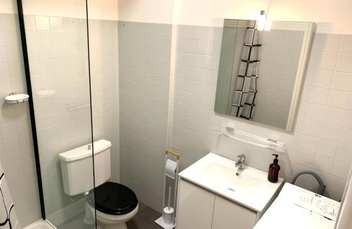 Cannes Apartment | Cannes center wifi AC 100 m from Croisette behind Martinez hotel