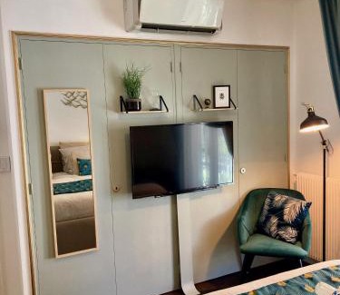 La Bocca Bed & Breakfast | Cannes City B&B