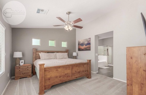 San Tan Valley House | Canyon Cactus - A 4 Bedroom Southwest Paradise Oasis