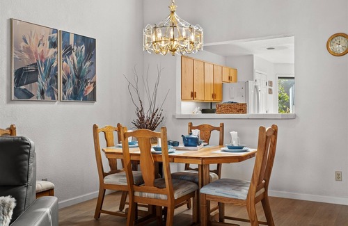 Oak Creek House | Canyon Mesa Townhome with Spectacular Red Rock Views! - Heaven on the 7th - S084