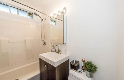 Hillcrest House | Canyon View