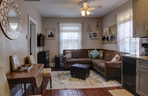 Cape May Condo | Cape May Escape: No Fees, No Taxes – Book the 'ROSE' Suite!