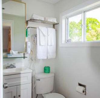 West Yarmouth Hotel | Cape Sands Inn