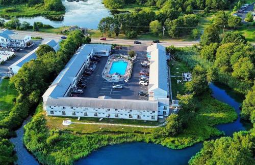 West Yarmouth Hotel | Cape Sands Inn