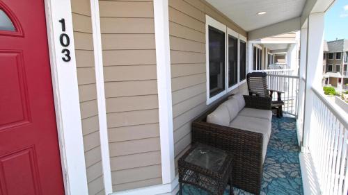 Cape May Apartment | Capers #103