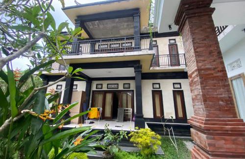 Melayang Hotel | Capital O 93844 Arta Adi Homestay NearBali Zoo