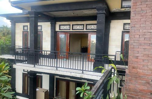 Melayang Hotel | Capital O 93844 Arta Adi Homestay NearBali Zoo