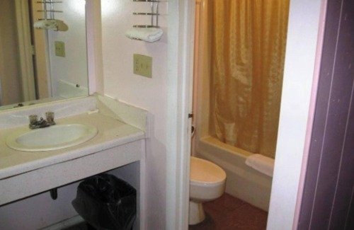 Tazewell Hotel | Capital O Fincastle Motor Inn Tazewell