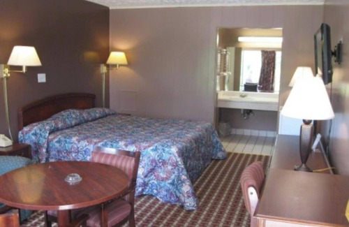 Tazewell Hotel | Capital O Fincastle Motor Inn Tazewell