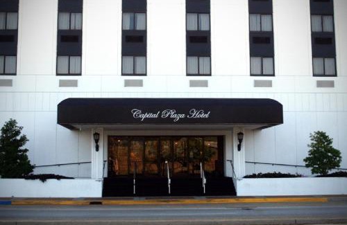 Frankfort Hotel | Capital Plaza Hotel