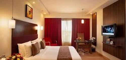 Mannarkkad Hotel | Capital Plaza Residency and conventional center