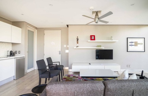 Alvaro Obregon Condo | Capitalia - South Haven: Top Choice