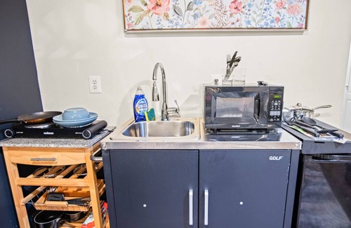 Northeast Bed & Breakfast | Capitol Hill Gem