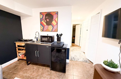 Northeast Bed & Breakfast | Capitol Hill Gem