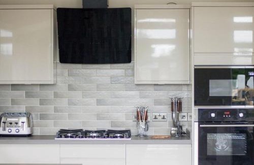 Carlton-in-Cleveland House | Captain Cook Lodge - Ukc4062