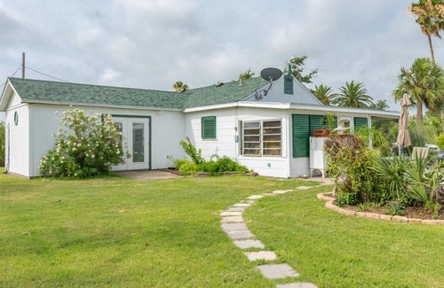 Rockport Cottage | Captain Dave's