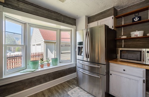 Willoughby Spit Cottage | Captains Quarters by the Bay by RedAwning