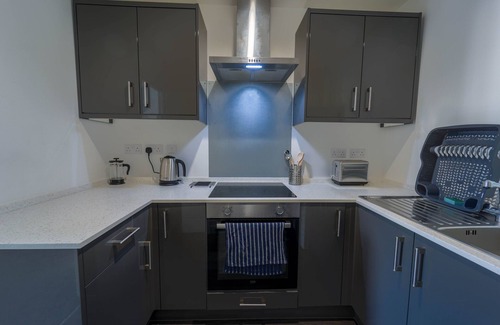 Merthyr Tydfil Apartment | Captivating 1-bed Apartment, Merthyr Tydfil -