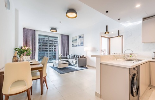 Bur Dubai Apartment | Captivating 1BR Apartment in Al Kifaf 1 Residences East, Bur Dubai by Deluxe Holiday Homes