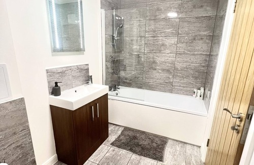 Bedford Apartment | Captivating 2-Bed Apartment in Bedford