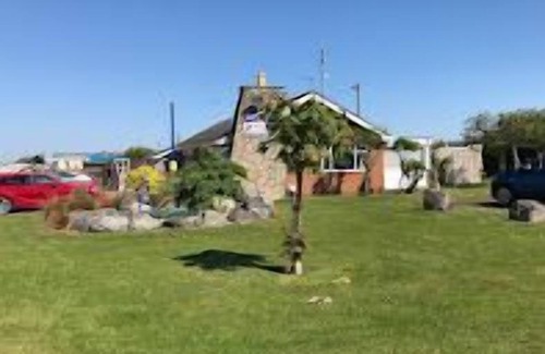 Mablethorpe and Sutton Ski Chalet | Captivating 2-Bed Carvavan in Mablethorpe