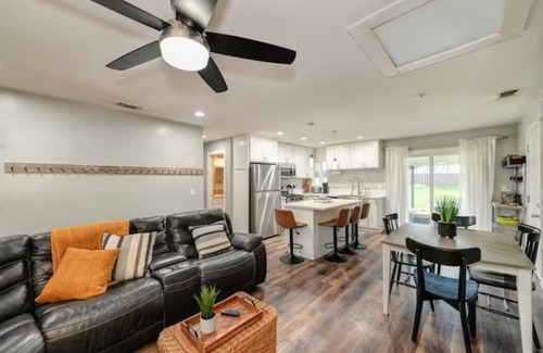 Citrus Heights House | Captivating 3 Bedroom Home W/Hot Tub!