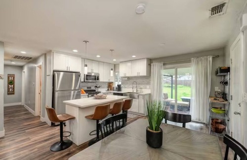 Citrus Heights House | Captivating 3 Bedroom Home W/Hot Tub!