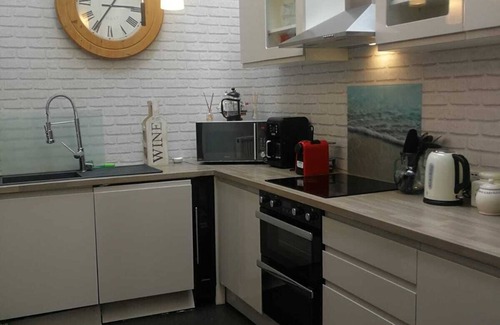 Torquay House | Captivating 3-bed House in St Marychurch Torquay