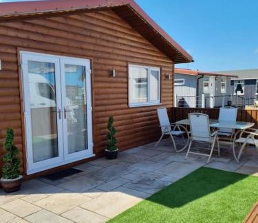 Bridlington Ski Chalet | Captivatingly Stunning 2-Bed Chalet in Bridlington