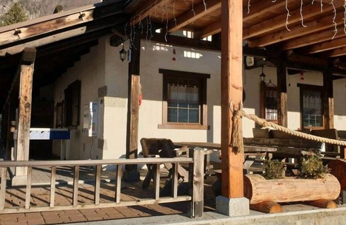 Pinzolo RV Rental | Caravan 'Adamello 2' with Wi-Fi