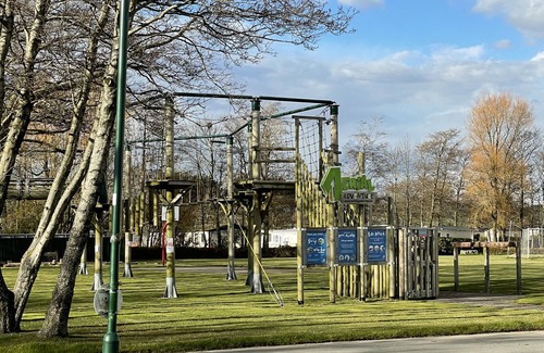 Flookburgh Cabin | Caravan - Sleeps up to 8 & Free parking