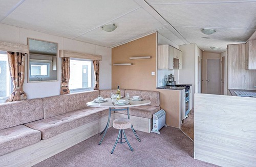 Prestatyn House | Caravan with one double and two twin.