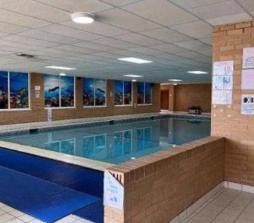 Aberystwyth Ski Chalet | CaravanSleeps6-Parking-Pool-Mountain-PetsOk