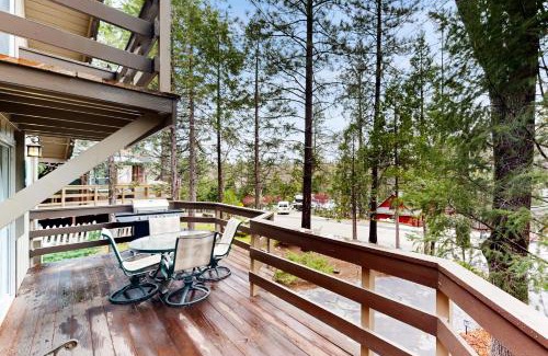 Groveland House | Cardinal's Nest