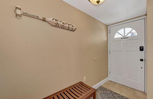 Siesta Key House | Carefree Coconut-2 bedroom condo with heated pool and close to beach