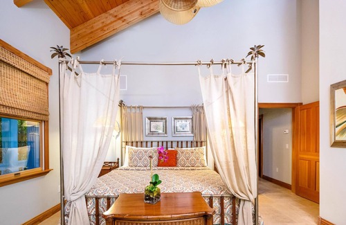 Islamorada Resort | Caribbean-Style Family Home w/Full Kitchen, WiFi, Veranda, & Washer-Dryer