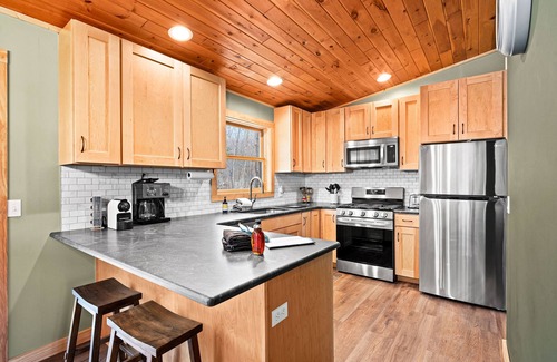Lutsen House | Caribou Cabin in Lutsen MN! North Shore Near Lake Superior!
